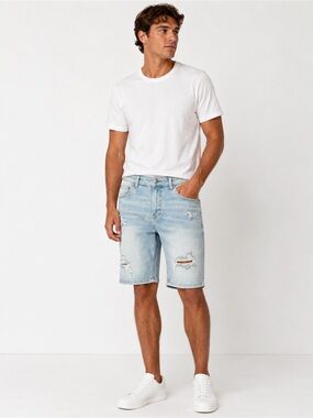 FSBN Original Denim Company Men’s Light Wash Distressed Jorts Size Large